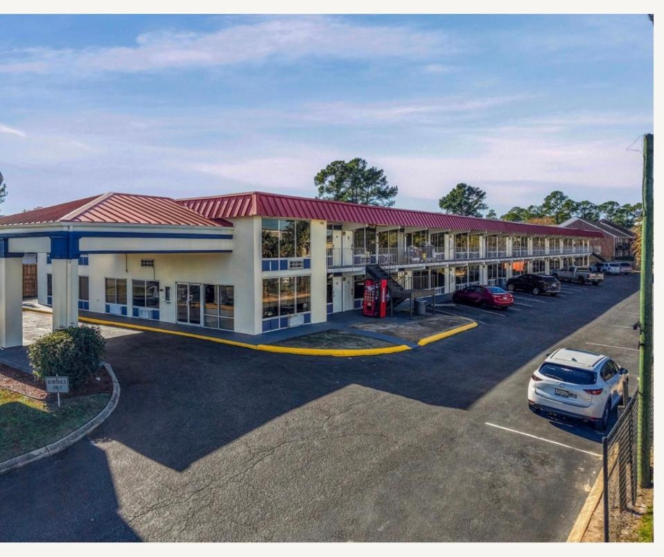 Where to Stay in Alabama: 5 Best Family Hotels
