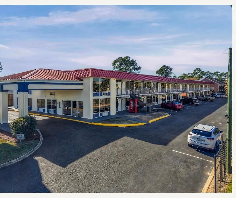 Where to Stay in Alabama: 5 Best Family Hotels