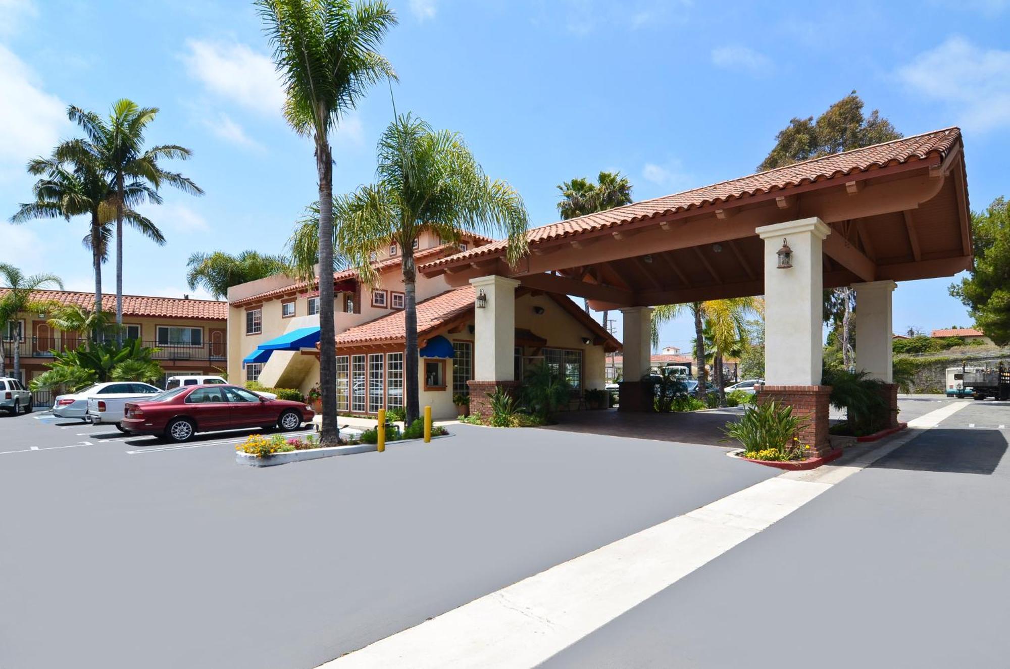 7 Central Hotels Near Salt Creek Beach Park That Deliver